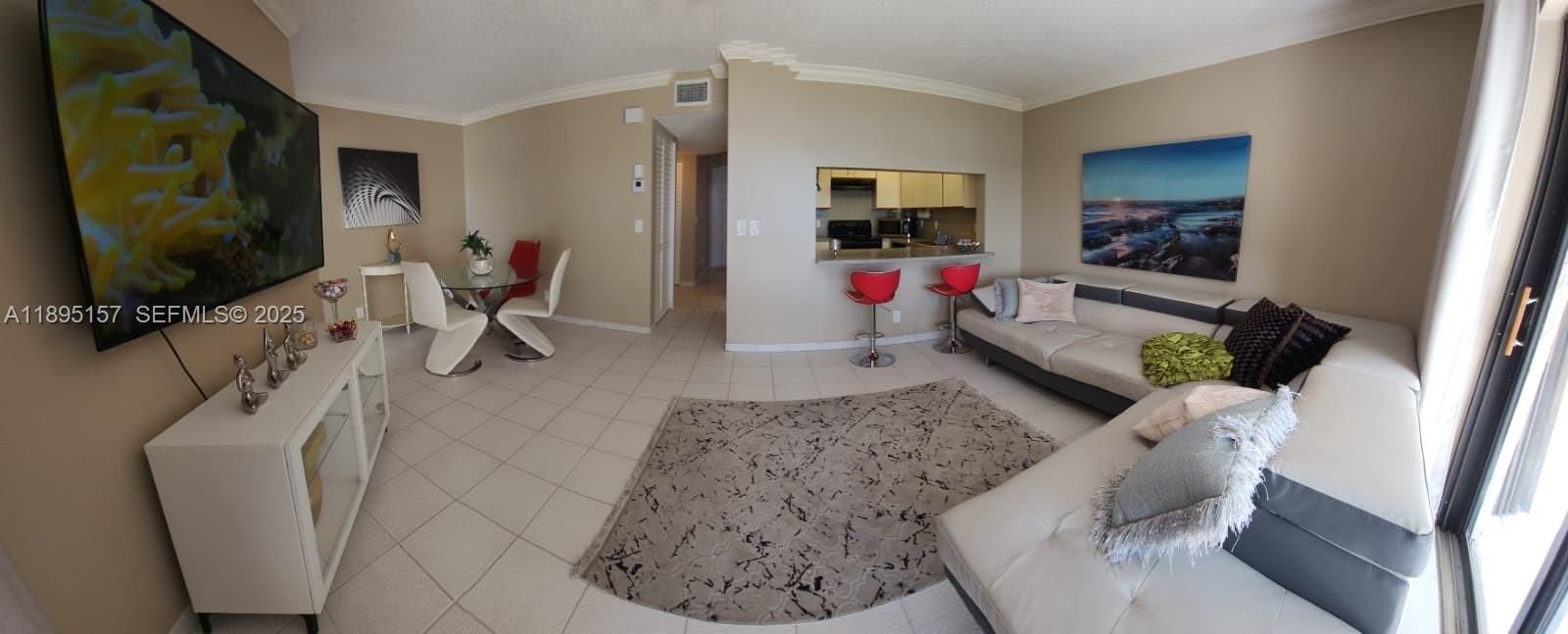 待售: $279,900 (2 贝兹, 2 浴室, 1150 平方英尺)