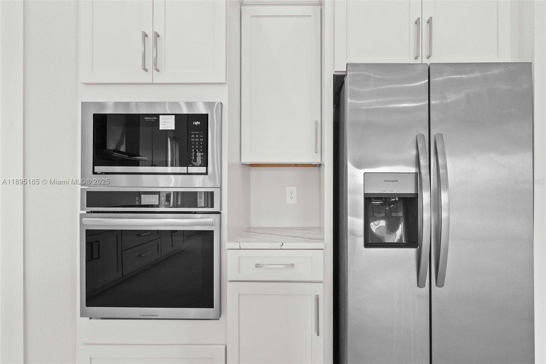 For Sale: $1,475,000 (6 beds, 6 baths, 0 Square Feet)