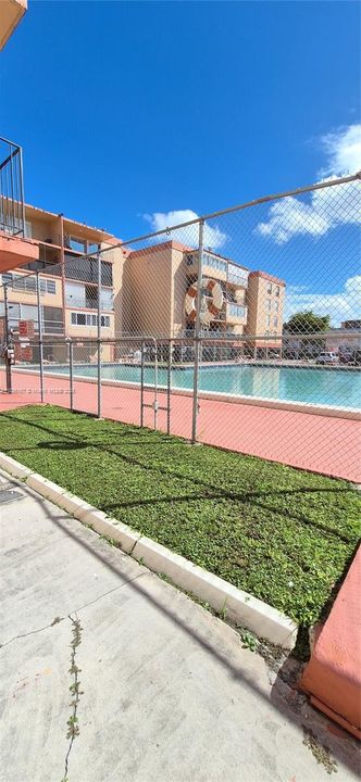 En Venta: $205,000 (2 camas, 1 baños, 0 Pies cuadrados)