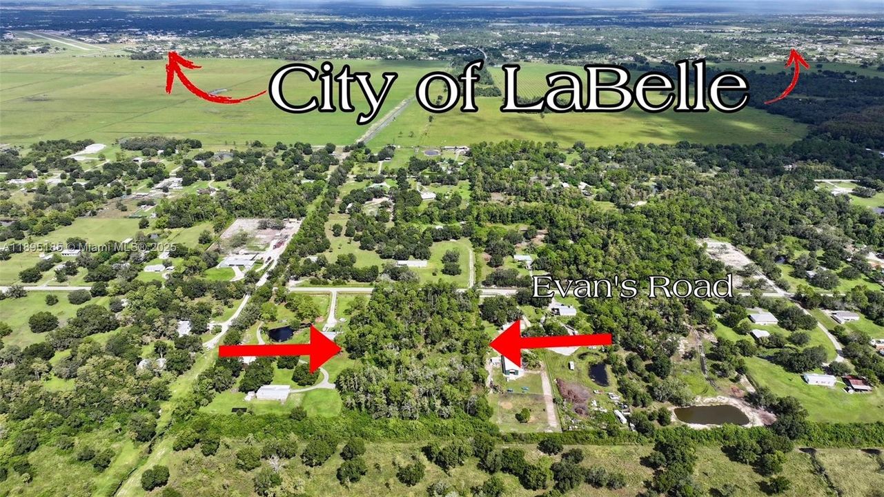 En Venta: $250,000 (4.52 acres)