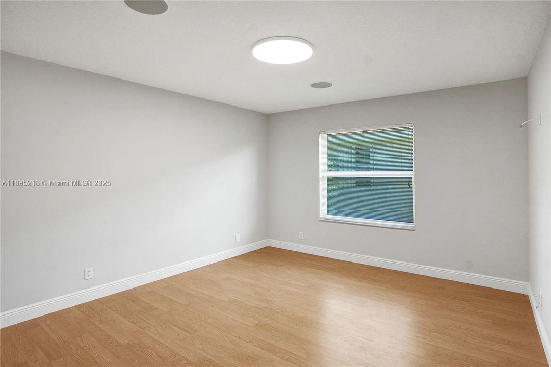 En Venta: $1,950,000 (5 camas, 3 baños, 3183 Pies cuadrados)