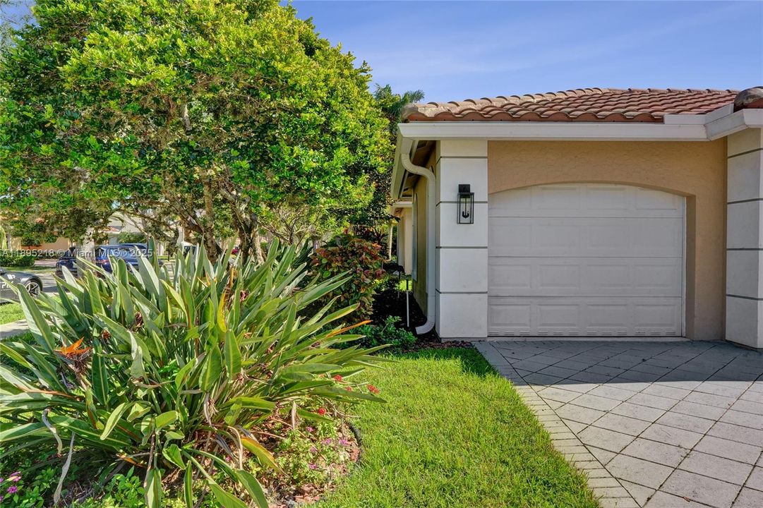 En Venta: $1,950,000 (5 camas, 3 baños, 3183 Pies cuadrados)