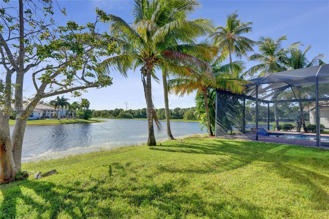 En Venta: $1,950,000 (5 camas, 3 baños, 3183 Pies cuadrados)