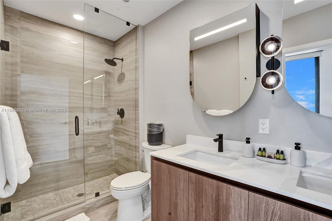 En Venta: $2,250,000 (2 camas, 2 baños, 995 Pies cuadrados)