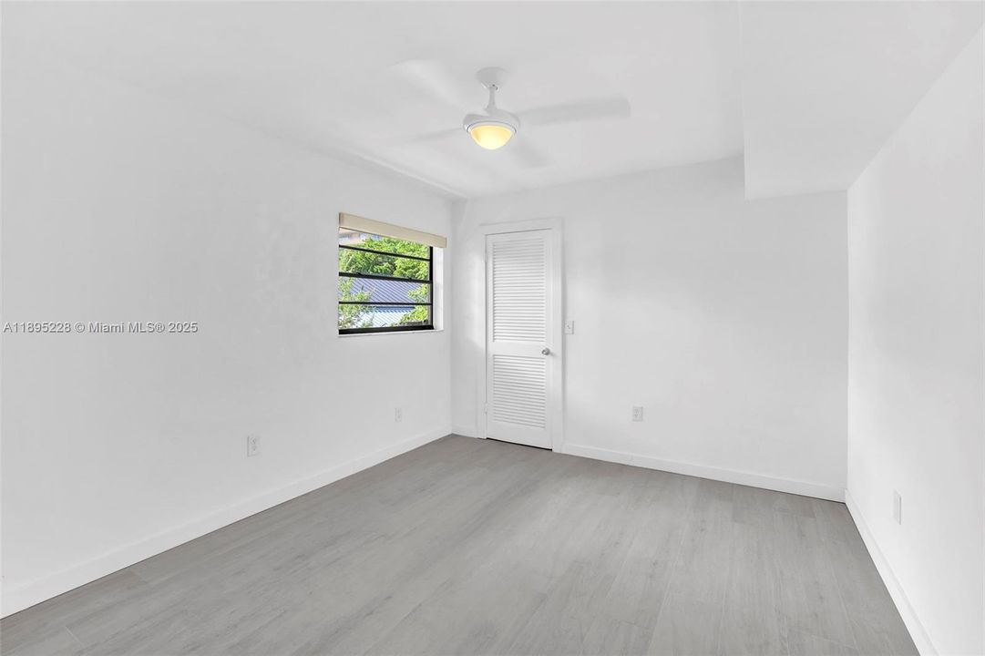 最近租的: $3,500 (2 贝兹, 2 浴室, 1064 平方英尺)