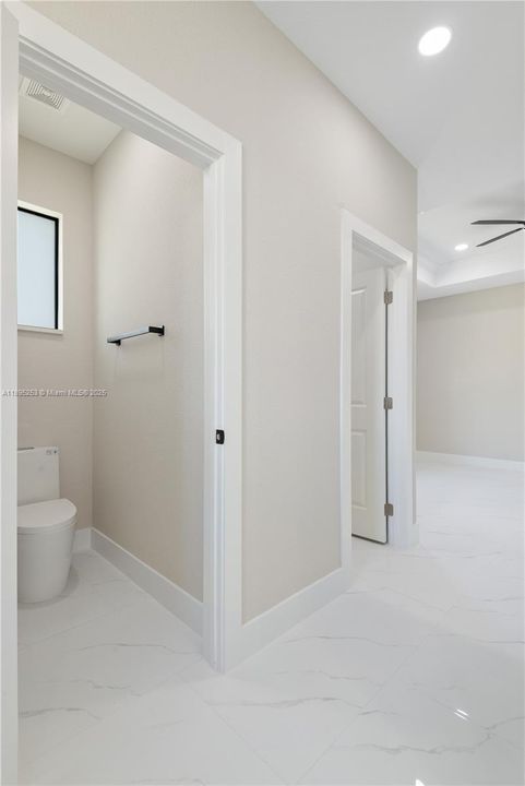 For Sale: $398,000 (4 beds, 2 baths, 1522 Square Feet)