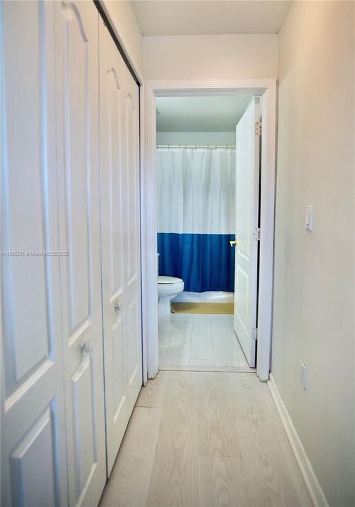 For Sale: $487,000 (3 beds, 3 baths, 1304 Square Feet)