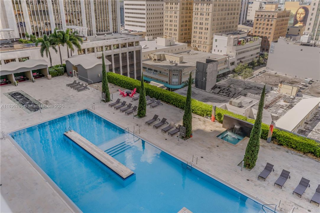 En Venta: $430,000 (1 camas, 1 baños, 845 Pies cuadrados)