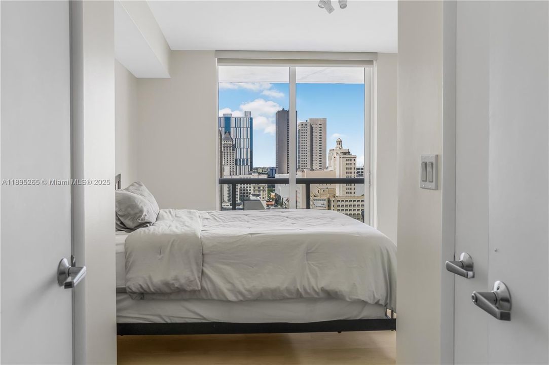 En Venta: $430,000 (1 camas, 1 baños, 845 Pies cuadrados)