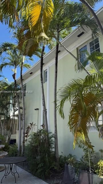 На продажу: $249,999 (1 спален, 1 ванн, 554 Квадратных фут)