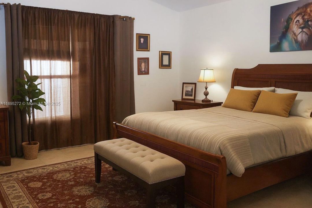 Activo con contrato: $520,000 (3 camas, 2 baños, 1727 Pies cuadrados)