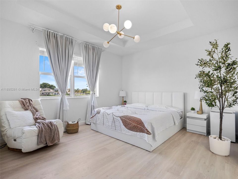 待售: $499,999 (3 贝兹, 2 浴室, 2024 平方英尺)