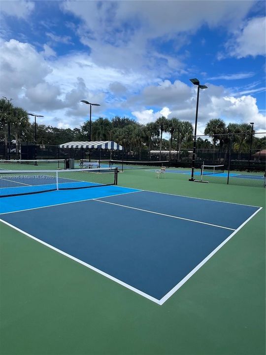 最近租的: $2,300 (2 贝兹, 2 浴室, 1236 平方英尺)