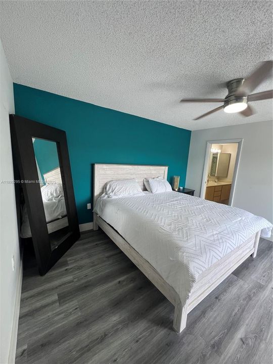 最近租的: $2,300 (2 贝兹, 2 浴室, 1236 平方英尺)