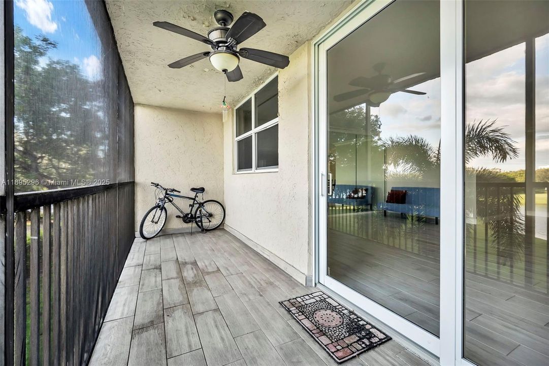 Active With Contract: $225,000 (2 beds, 2 baths, 1180 Square Feet)