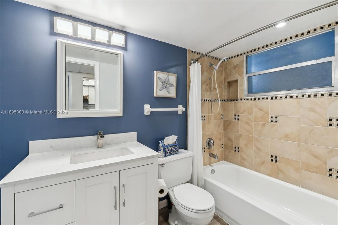 Active With Contract: $148,000 (1 beds, 1 baths, 750 Square Feet)