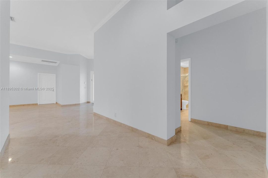 For Sale: $1,399,000 (4 beds, 3 baths, 2652 Square Feet)