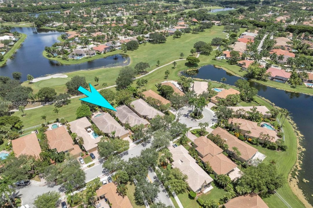 For Sale: $1,399,000 (4 beds, 3 baths, 2652 Square Feet)