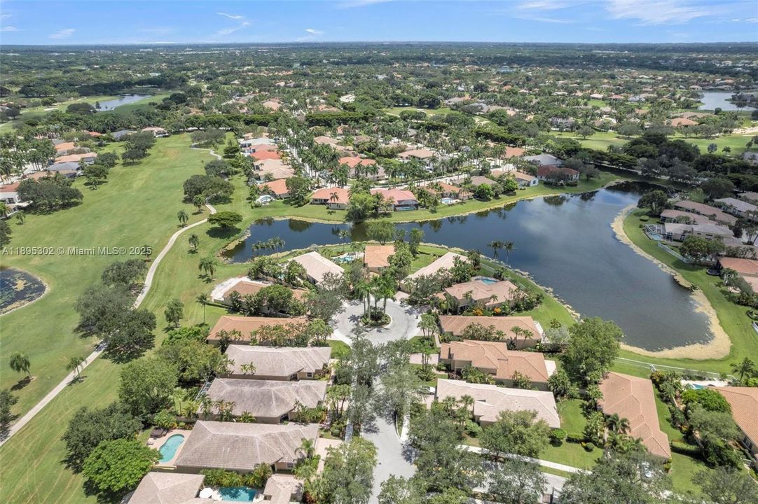 For Sale: $1,399,000 (4 beds, 3 baths, 2652 Square Feet)