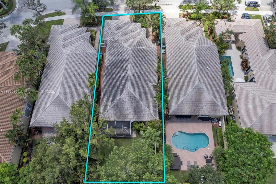 For Sale: $1,399,000 (4 beds, 3 baths, 2652 Square Feet)