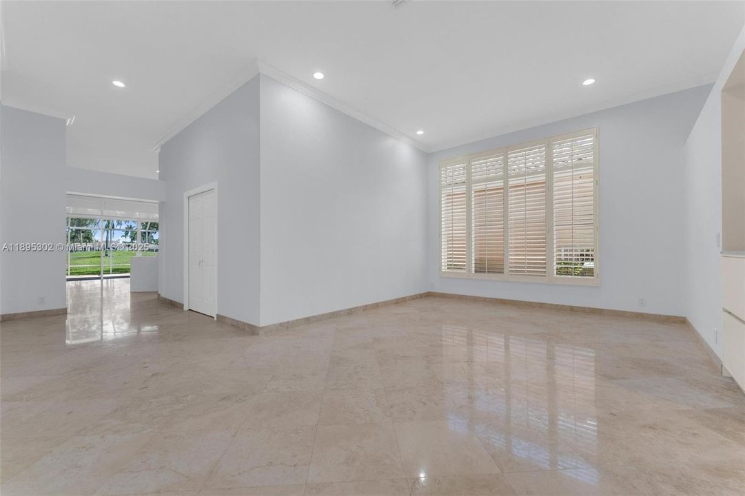 For Sale: $1,399,000 (4 beds, 3 baths, 2652 Square Feet)