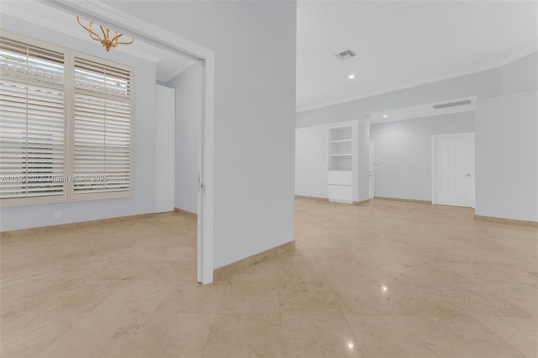 For Sale: $1,399,000 (4 beds, 3 baths, 2652 Square Feet)