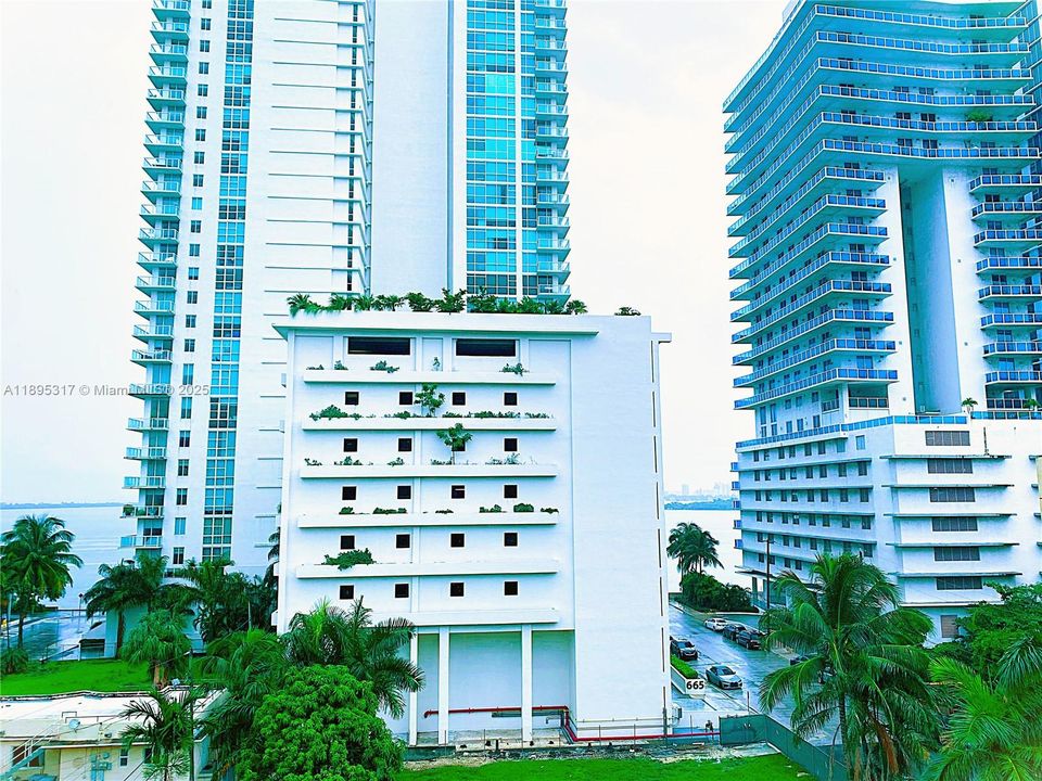 En Venta: $399,000 (2 camas, 1 baños, 1500 Pies cuadrados)