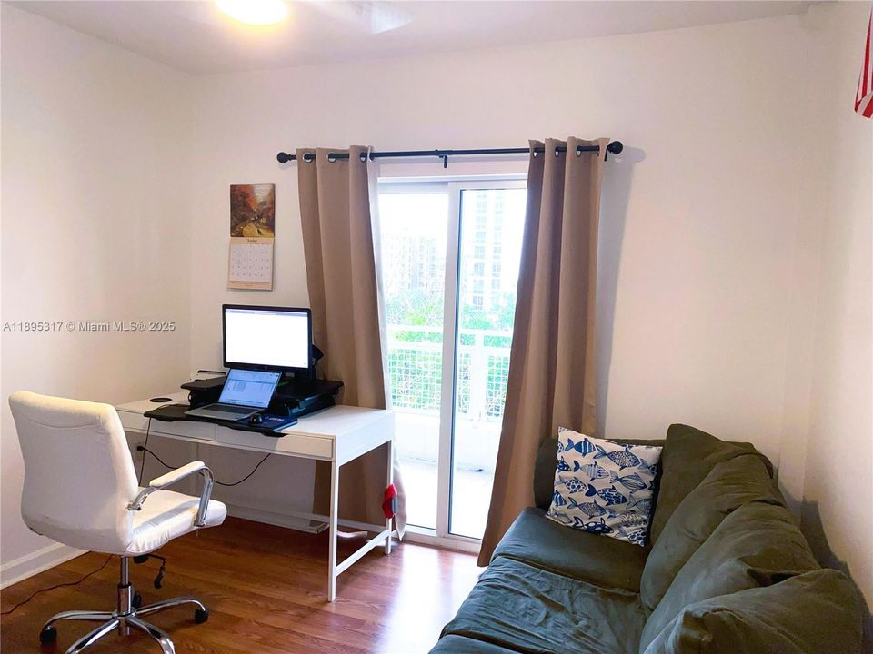 En Venta: $399,000 (2 camas, 1 baños, 1500 Pies cuadrados)