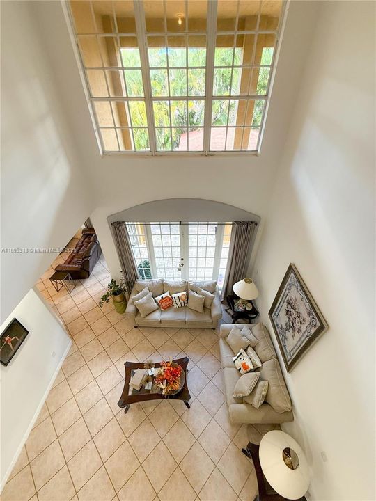 Active With Contract: $790,000 (5 beds, 3 baths, 2623 Square Feet)