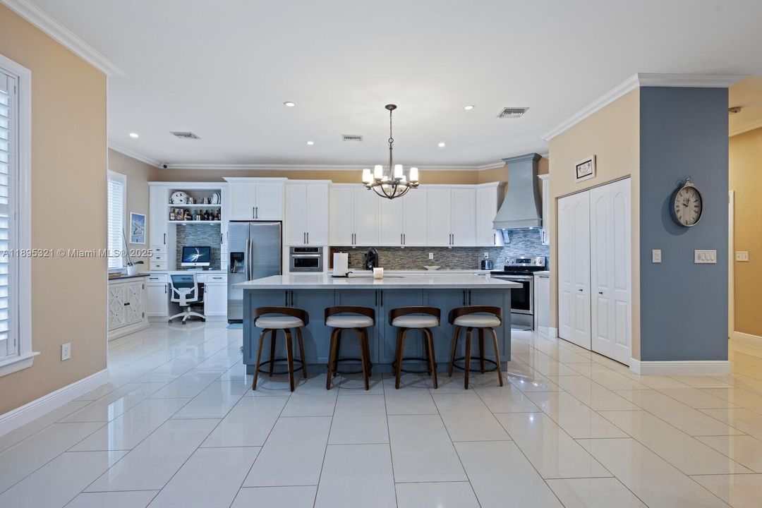 Active With Contract: $1,200,000 (4 beds, 3 baths, 2633 Square Feet)