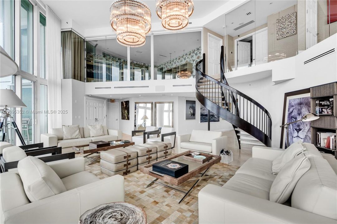 For Rent: $32,500 (4 beds, 5 baths, 5730 Square Feet)