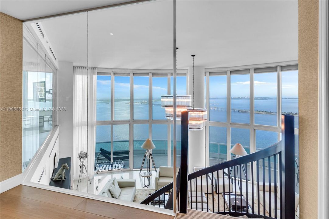 For Rent: $32,500 (4 beds, 5 baths, 5730 Square Feet)