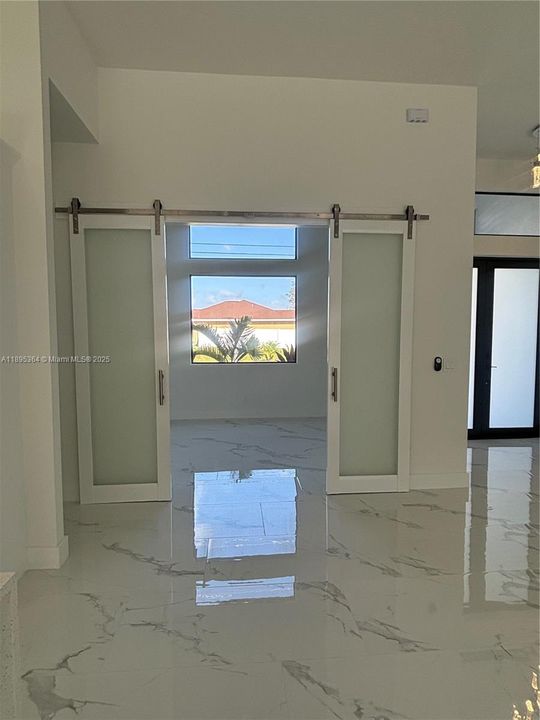 For Rent: $3,000 (3 beds, 3 baths, 0 Square Feet)