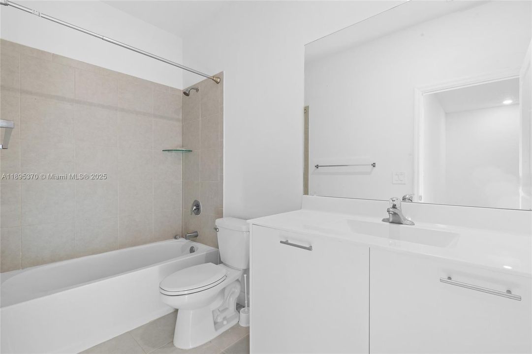 На продажу: $520,000 (3 спален, 2 ванн, 1612 Квадратных фут)