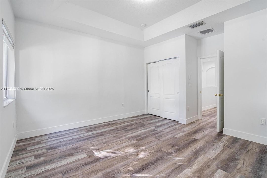 En Renta: $4,500 (4 camas, 3 baños, 2692 Pies cuadrados)