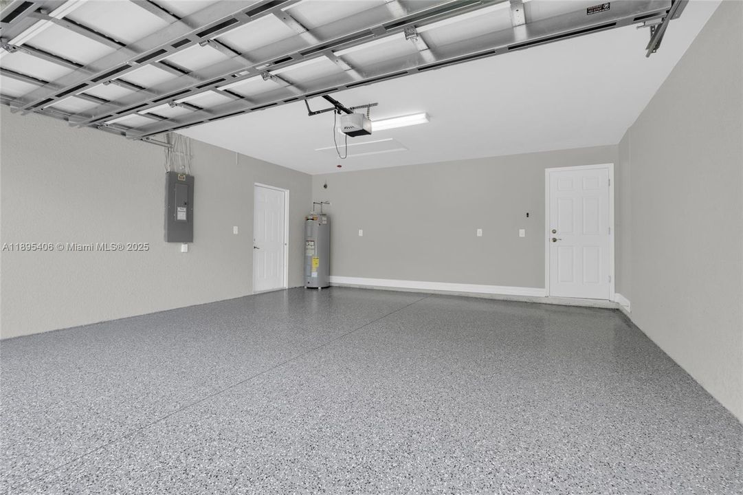 待售: $304,999 (3 贝兹, 2 浴室, 0 平方英尺)