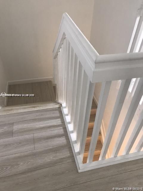 Recently Rented: $3,600 (3 beds, 2 baths, 1659 Square Feet)