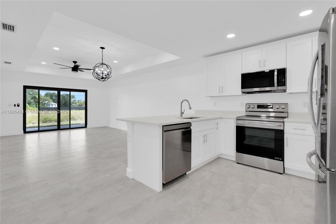 待售: $535,000 (0 贝兹, 0 浴室, 0 平方英尺)