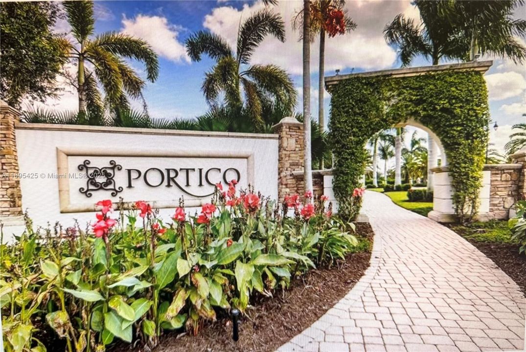 For Sale: $750,000 (5 beds, 3 baths, 3302 Square Feet)