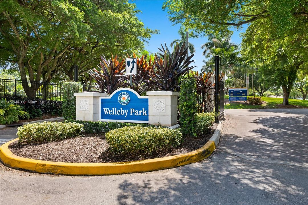 Entrance to Welleby Park