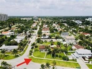 Active With Contract: $1,695,000 (4 beds, 4 baths, 2894 Square Feet)