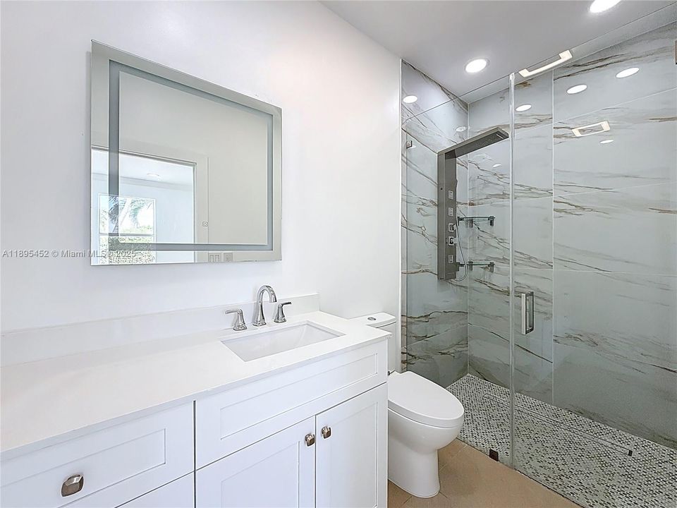 For Sale: $878,000 (4 beds, 3 baths, 2825 Square Feet)