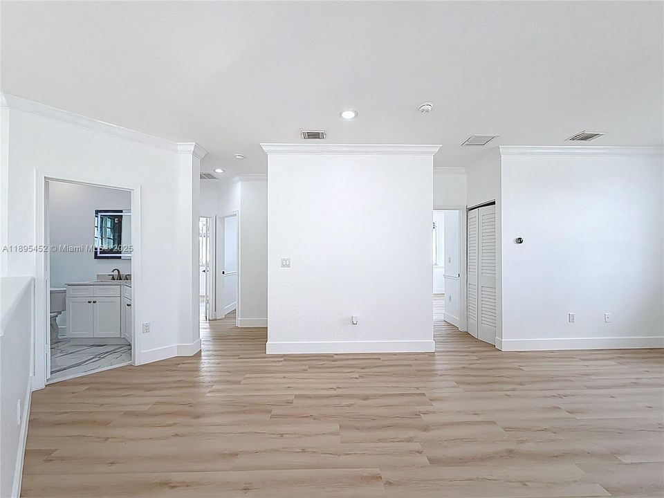 For Sale: $878,000 (4 beds, 3 baths, 2825 Square Feet)