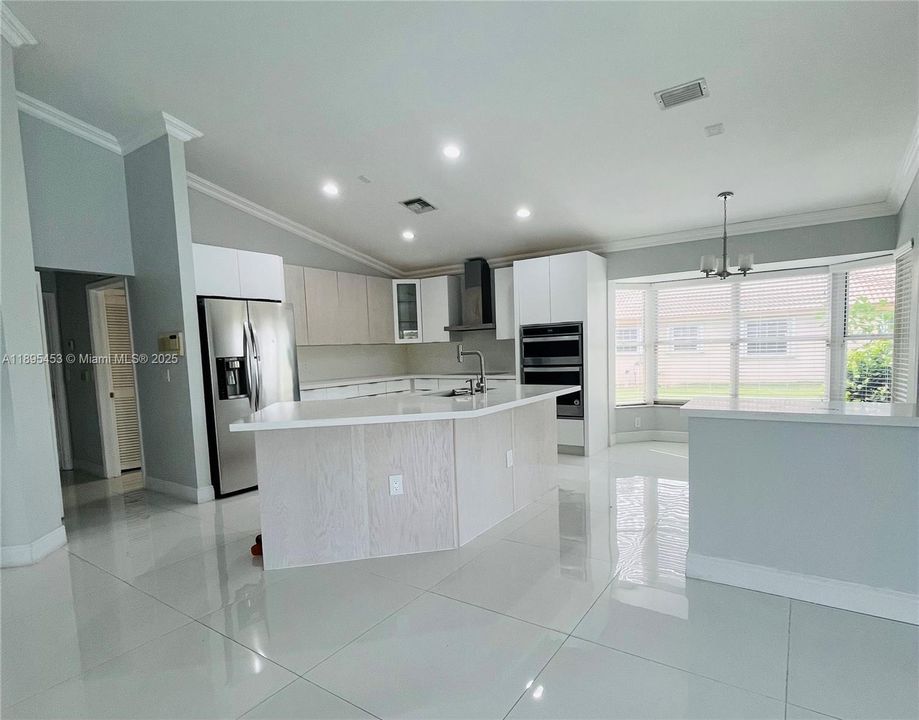 最近租的: $7,500 (5 贝兹, 4 浴室, 3292 平方英尺)