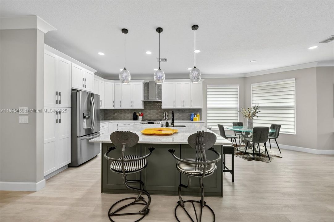 For Sale: $760,000 (3 beds, 2 baths, 2167 Square Feet)