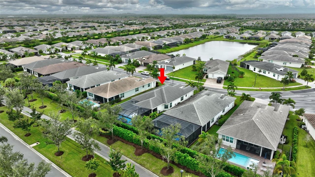 For Sale: $760,000 (3 beds, 2 baths, 2167 Square Feet)