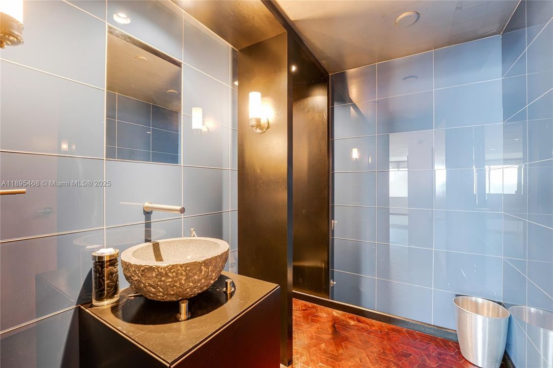 На продажу: $5,000,000 (3 спален, 3 ванн, 2820 Квадратных фут)