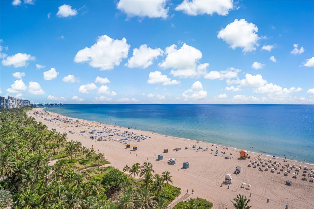 На продажу: $5,000,000 (3 спален, 3 ванн, 2820 Квадратных фут)