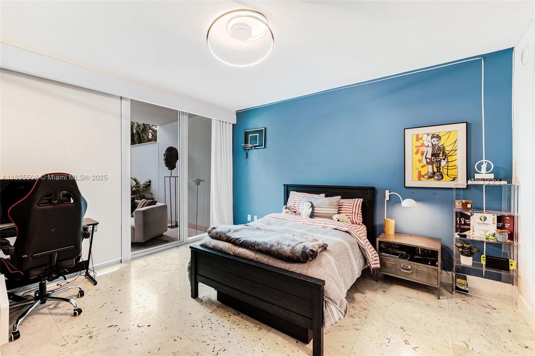 For Sale: $4,250,000 (3 beds, 3 baths, 2640 Square Feet)