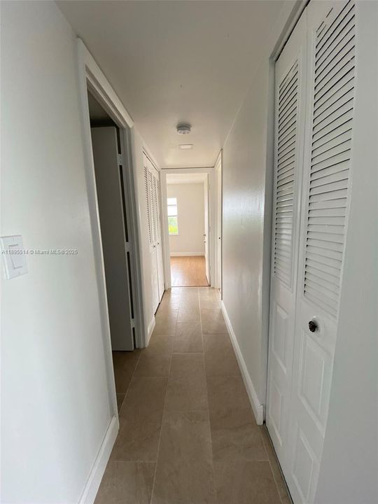 En Venta: $169,000 (2 camas, 2 baños, 1036 Pies cuadrados)